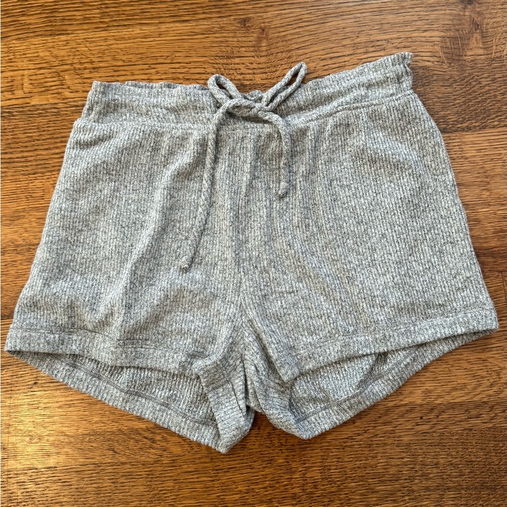 FP Movement Gray Women's Shorts. NWOT. Drawstring and pockets. Size large